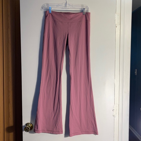 Lululemon Super-High-Rise Flared Pant size 8 - Picture 3 of 11